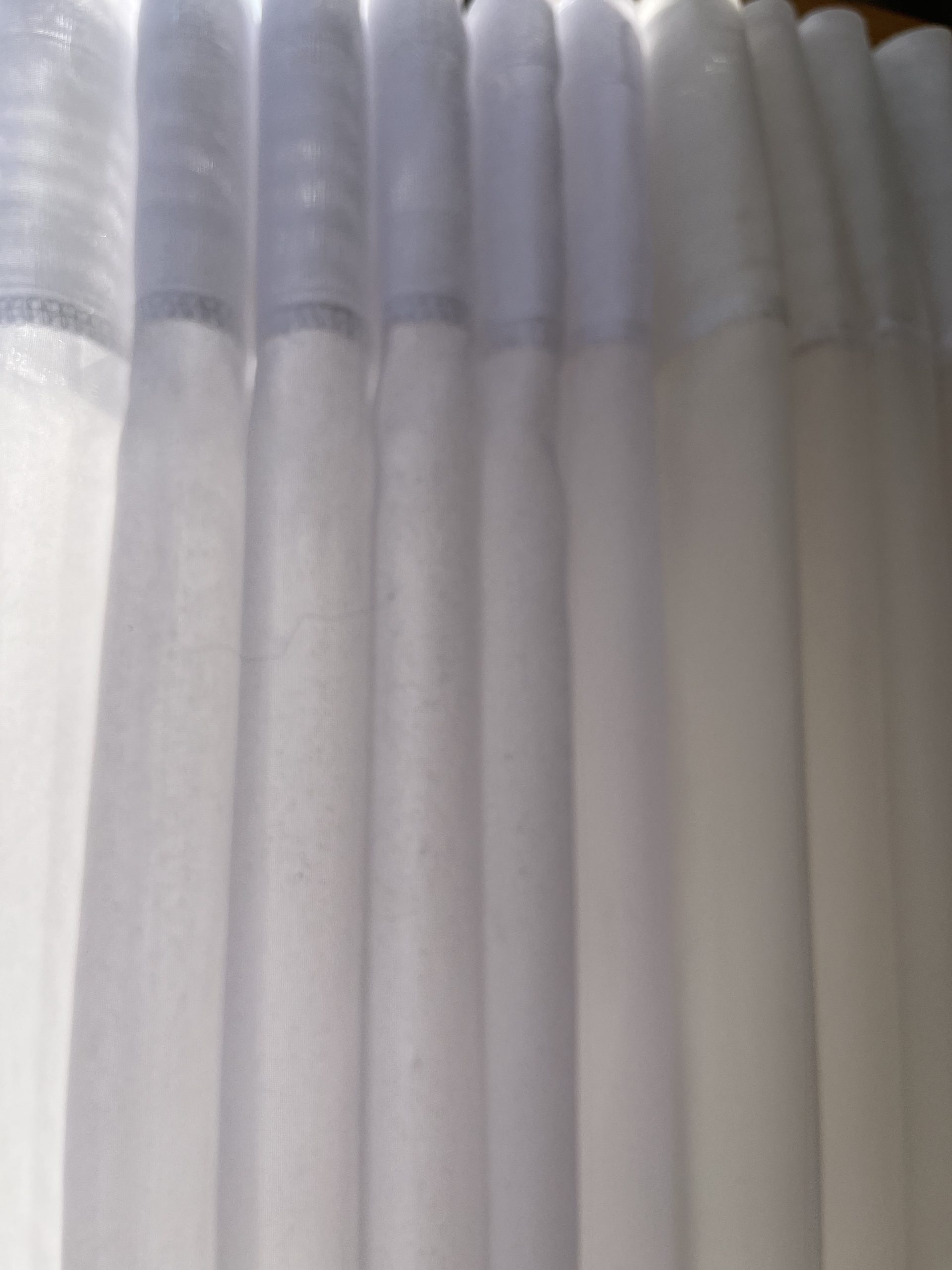 Effen Wit Vitrage - Franse Voile Waterzacht - 300 CM Kamerhoog - Loodveter - Afbeelding 5